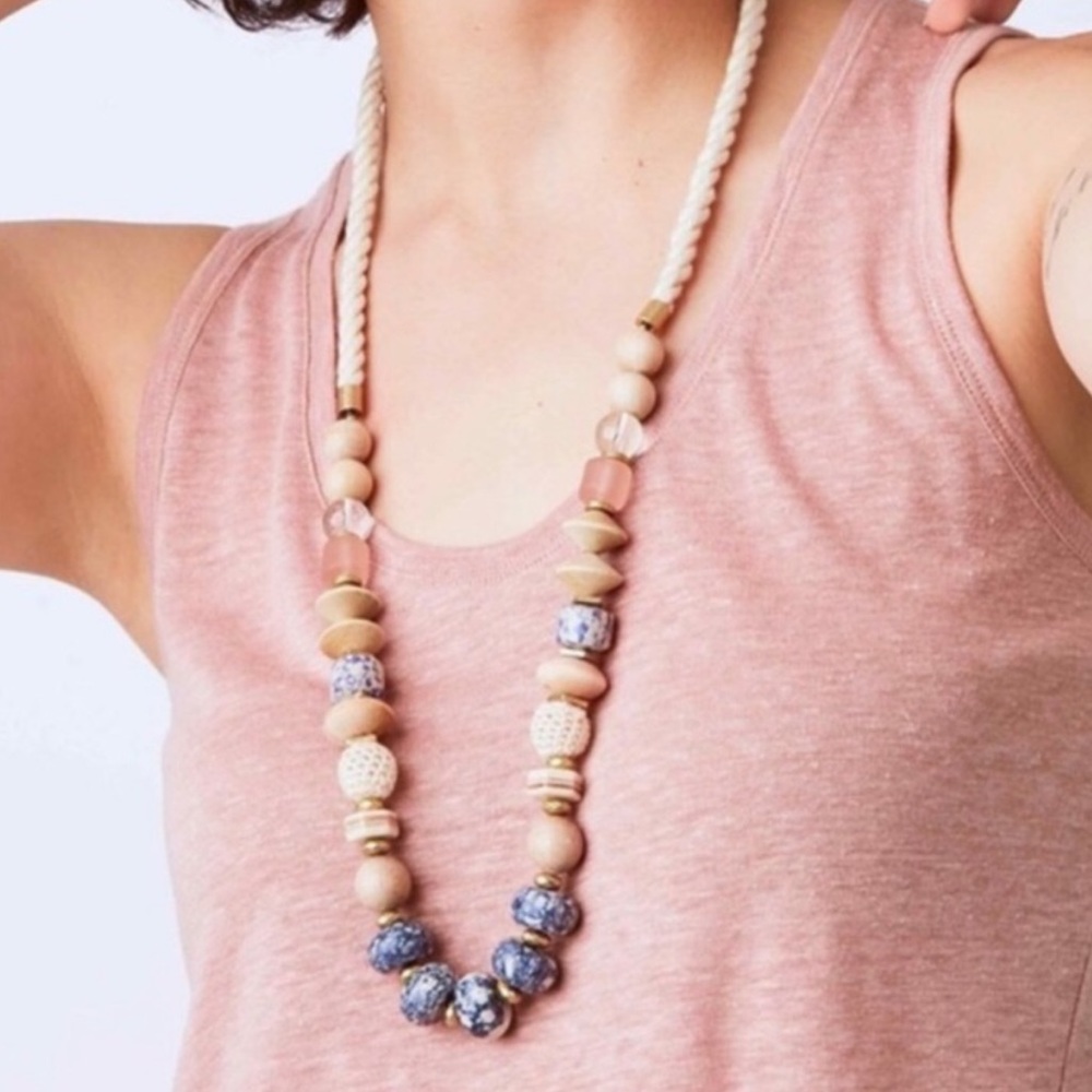 :: Stella & Dot Abriana Necklace - Picture 4 of 7